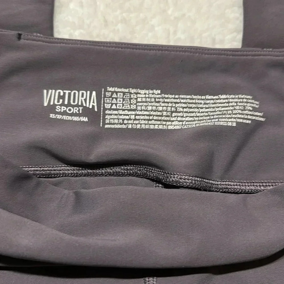 Victoria Secret Sport Leggings - Picture 3 of 4